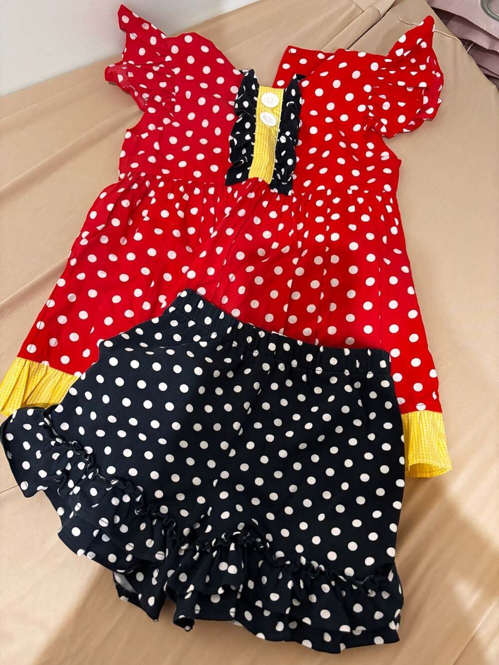 Natalie Grant Polka Dot Outfit Set Size 3T Red Black
